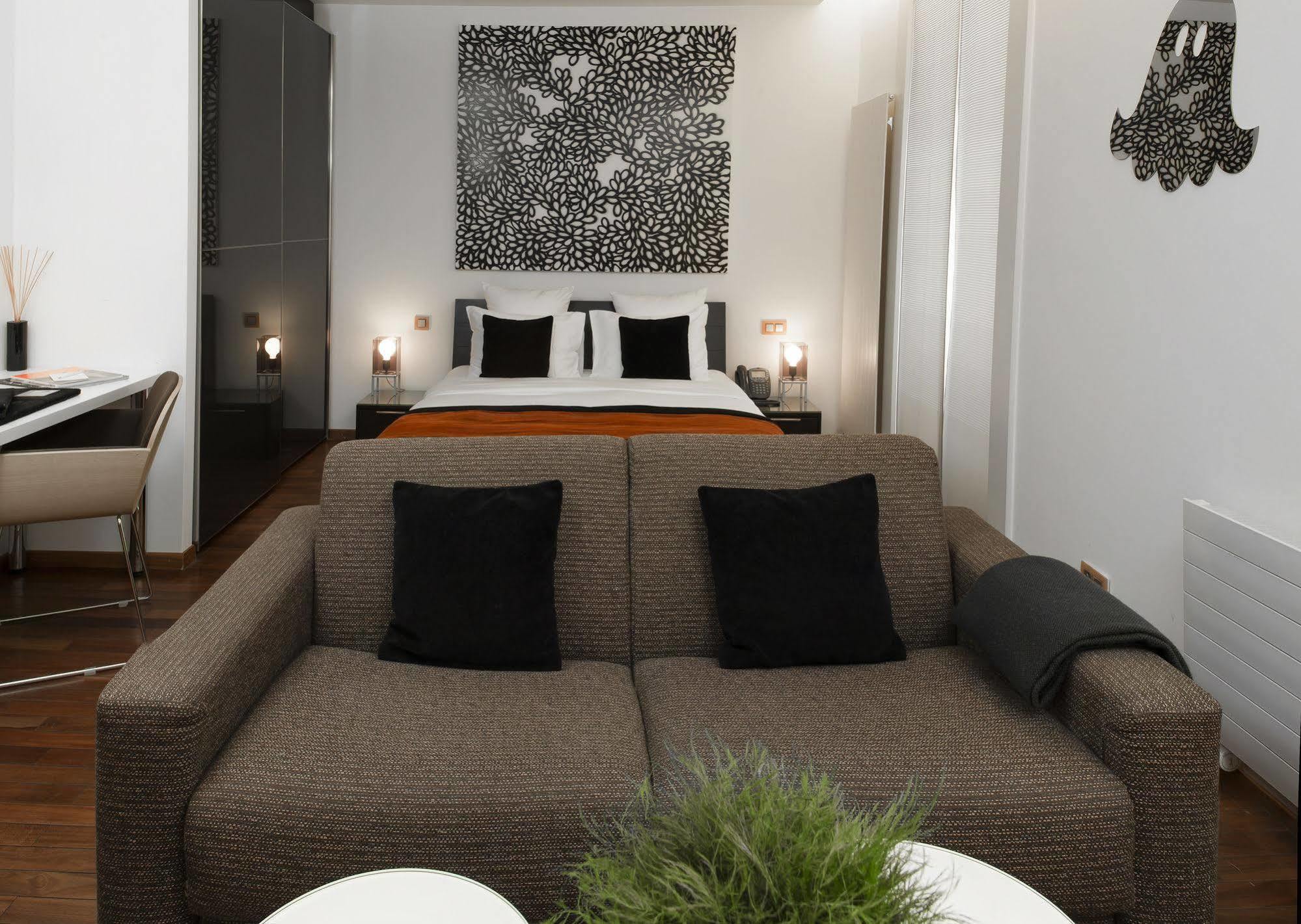 La Cour Des Augustins Boutique Gallery Design Hotel Женева Екстер'єр фото