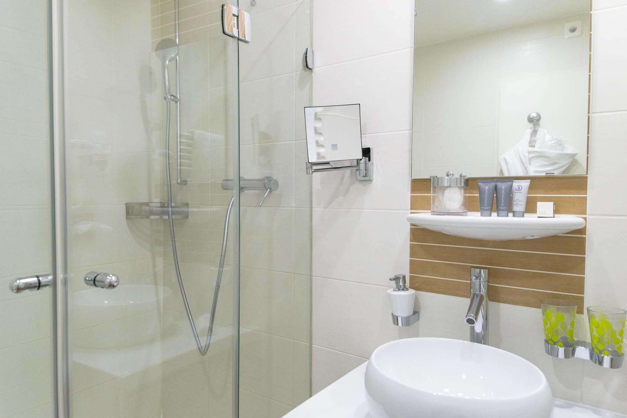 La Cour Des Augustins Boutique Gallery Design Hotel Женева Екстер'єр фото