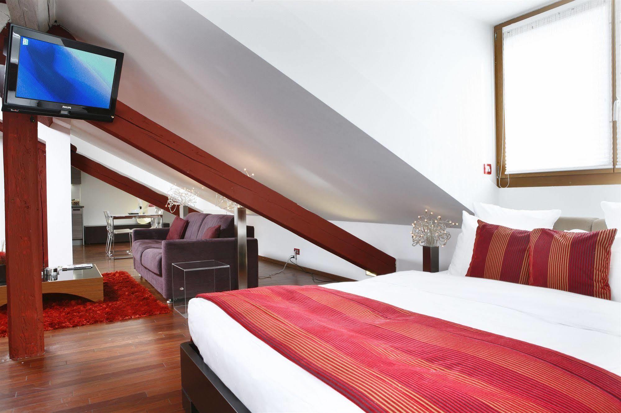 La Cour Des Augustins Boutique Gallery Design Hotel Женева Екстер'єр фото